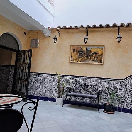 דירות קדיז Patio Andalusi Junto A La Vina מראה חיצוני תמונה