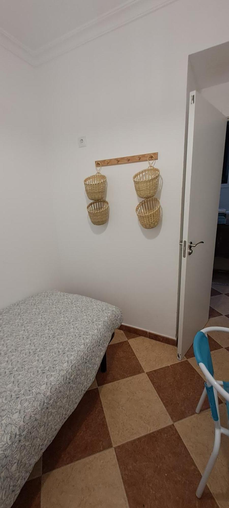 דירות קדיז Patio Andalusi Junto A La Vina מראה חיצוני תמונה