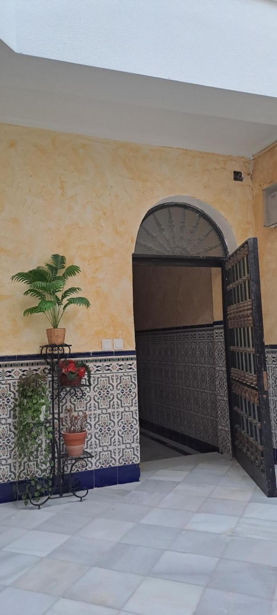 דירות קדיז Patio Andalusi Junto A La Vina מראה חיצוני תמונה